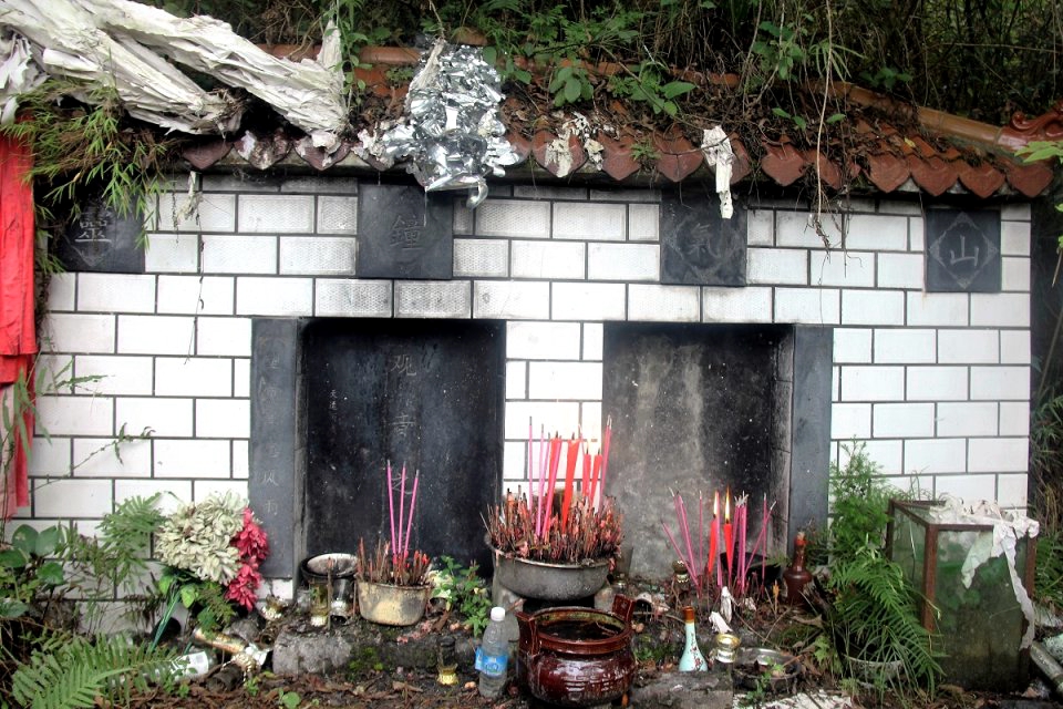 游【龙云寺】寻找活观音之墓