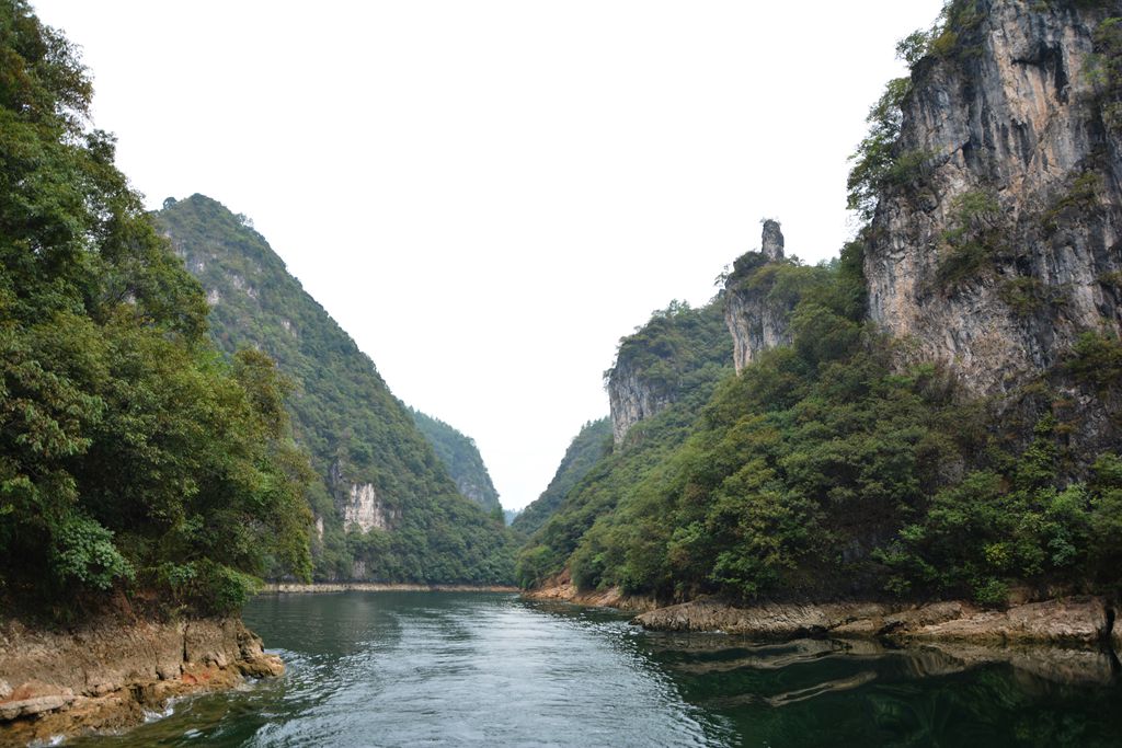 贵州镇远潕阳河风光
