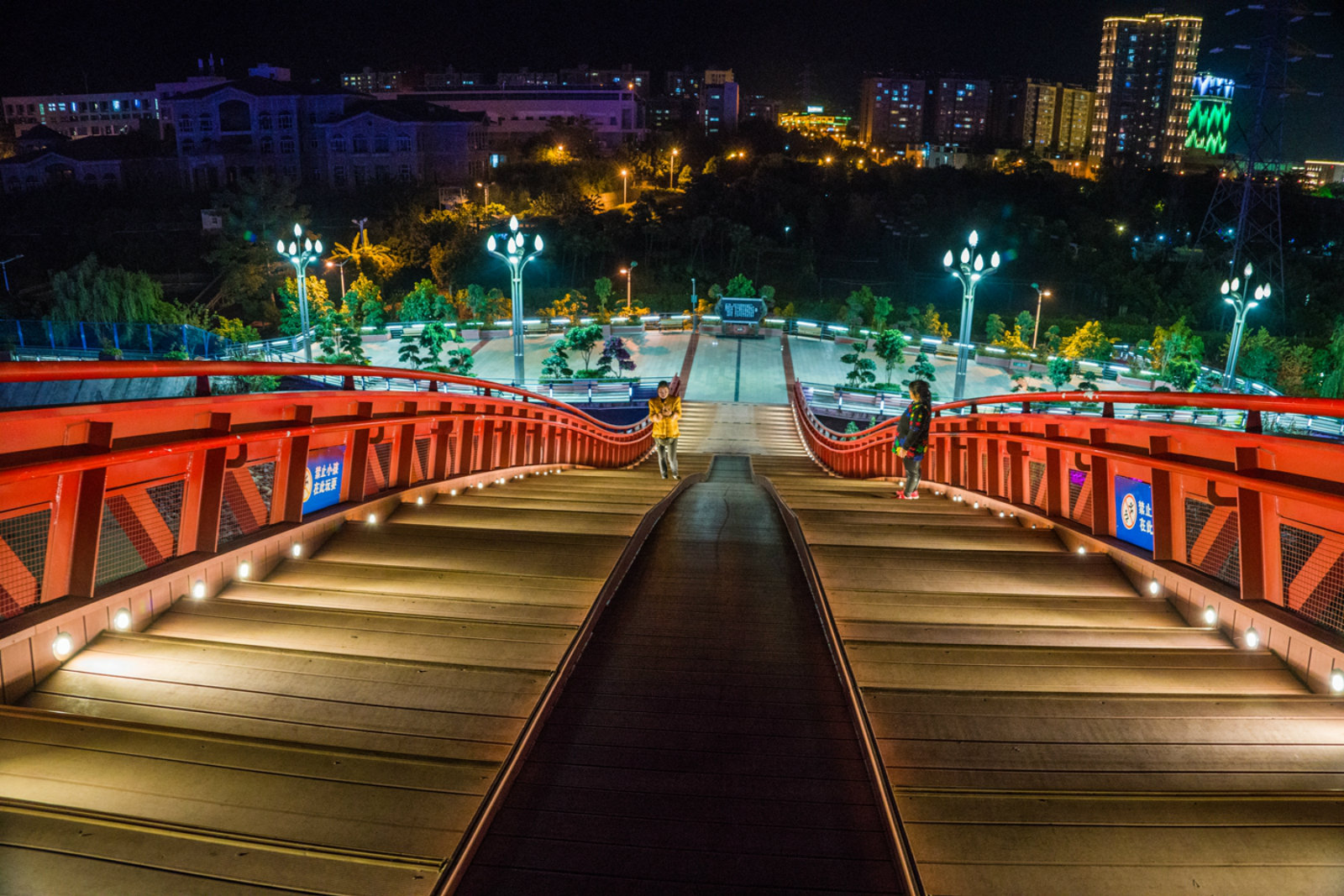 米易印象之二 安寧河的夜景-邛崍論壇-麻辣社區