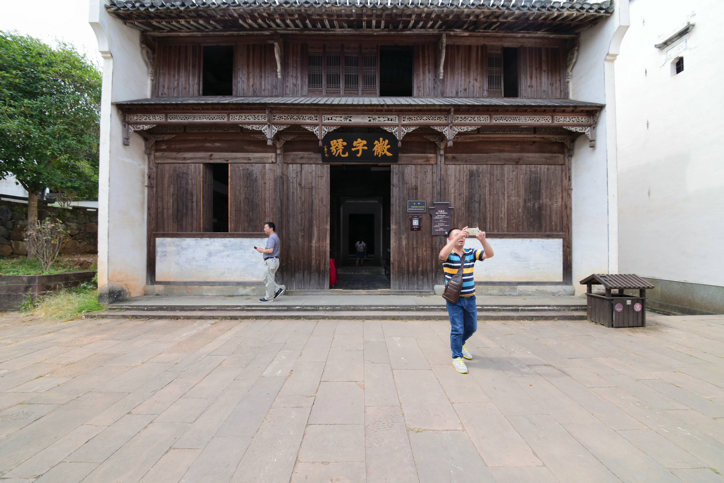 070452i36odo6d8m64ki33.jpg