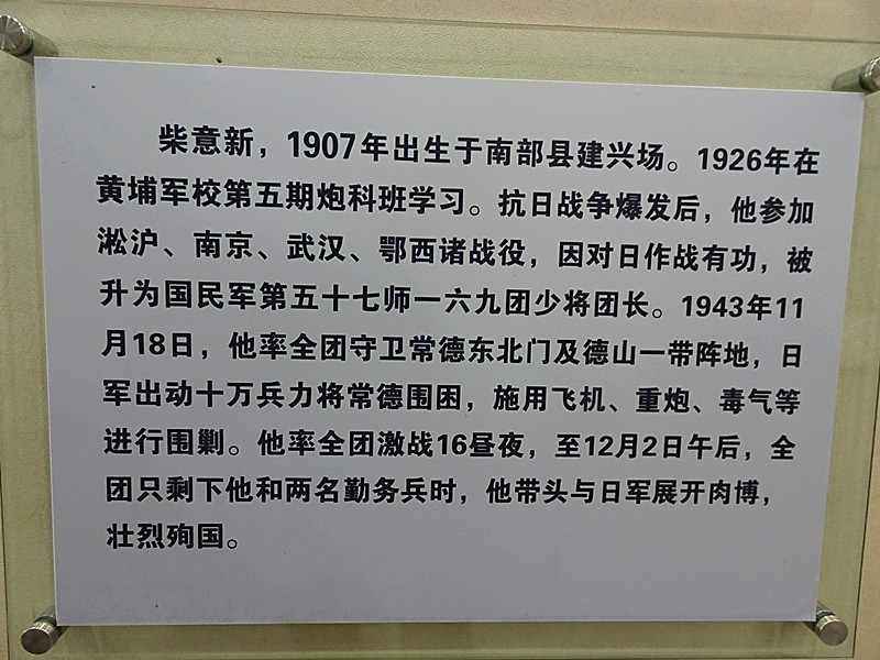 DSC04349_.jpg