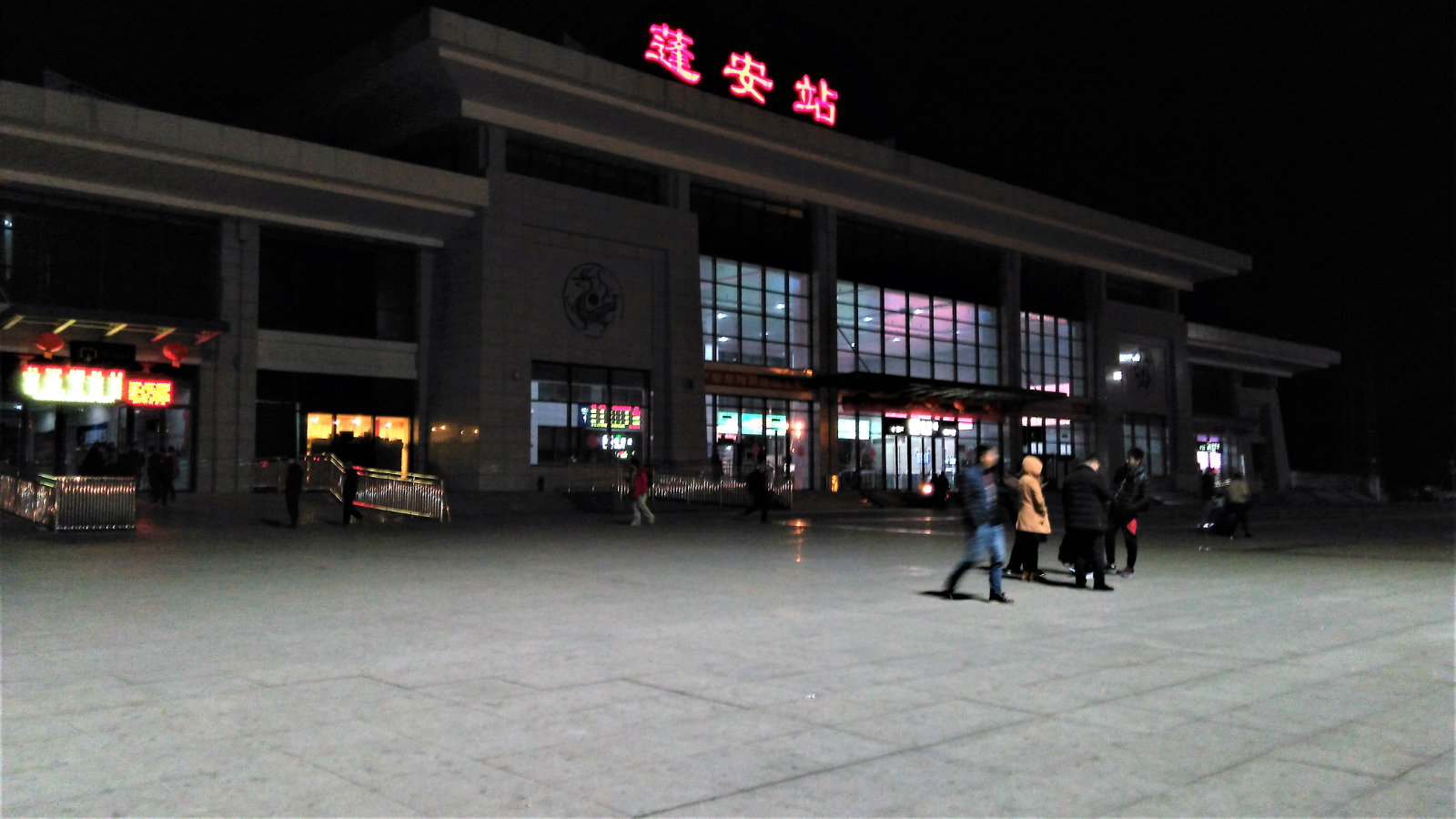 065242zbhu4prhllb5rvsr.jpg