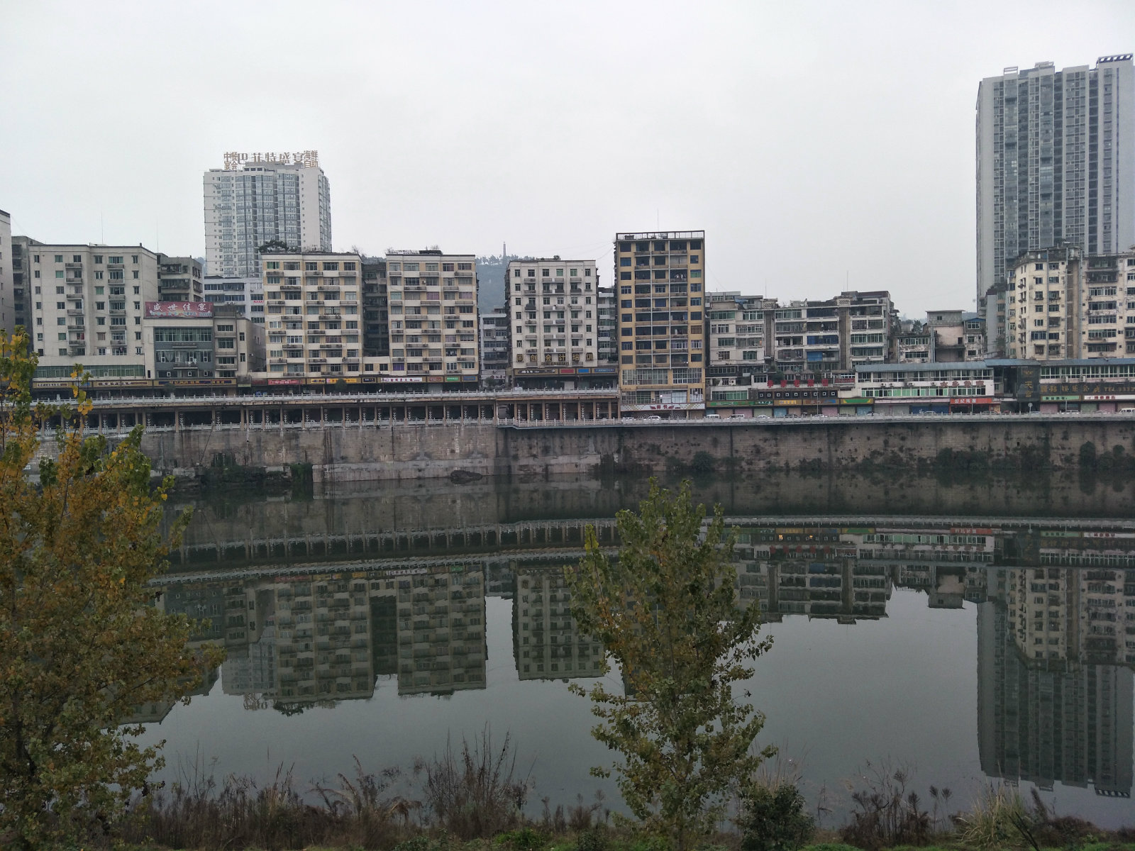 132918amssvrgrv7722s1j.jpg