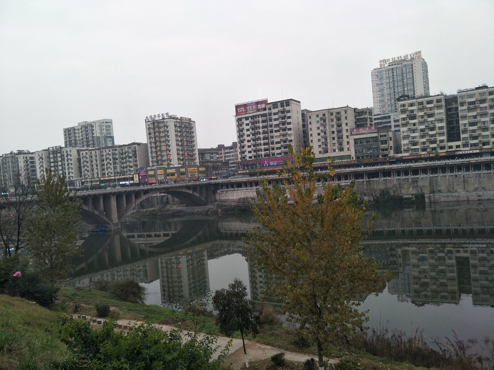 132924rf3ffygm7ggmy7e2.jpg