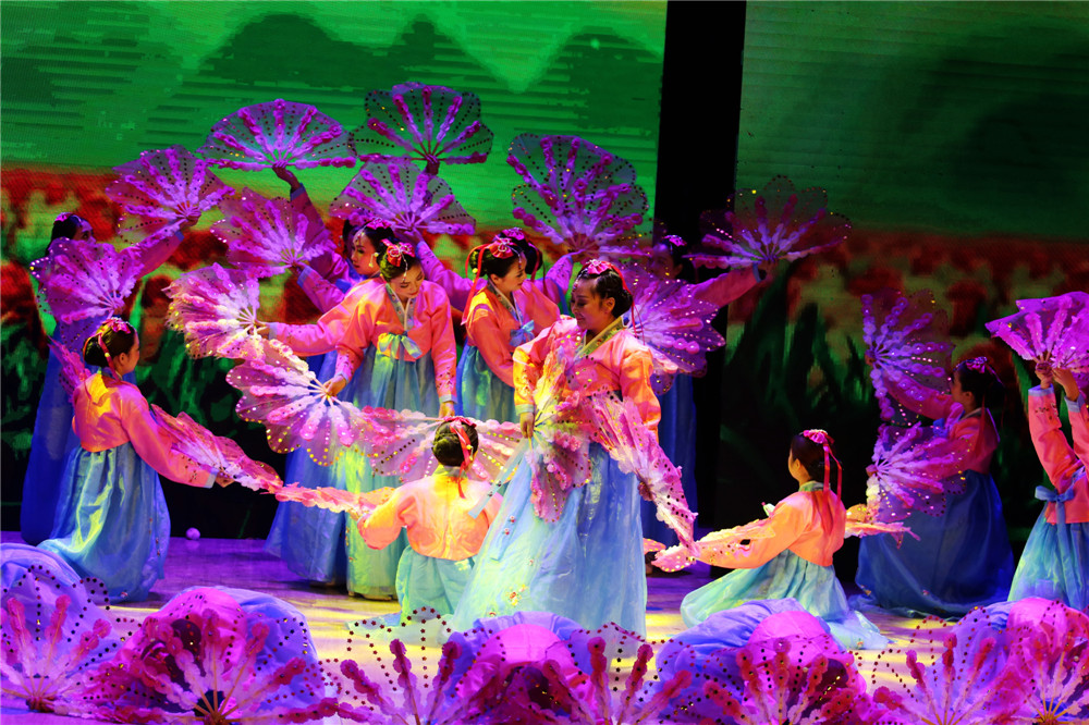 南充国土系统迎新春文艺汇演追记