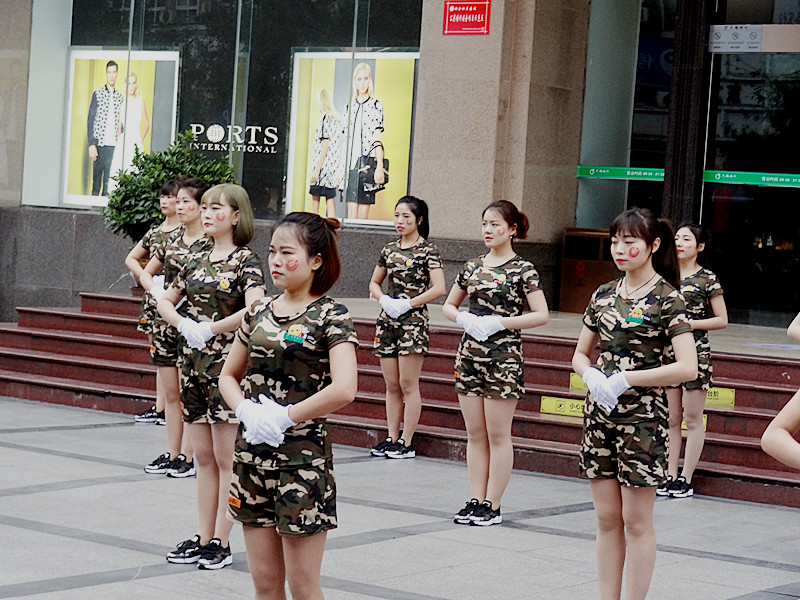 DSC01695_.jpg