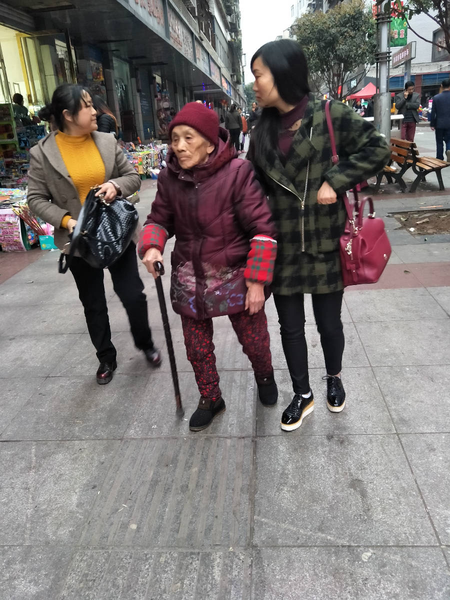 202816rvavfy2p75j2hjif.jpg