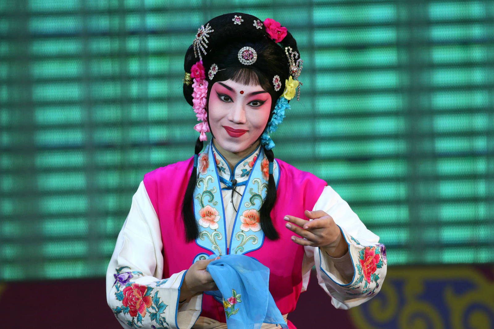 福建京剧院梅花奖获得者孙劲梅主演程浱名剧 《锁麟囊》