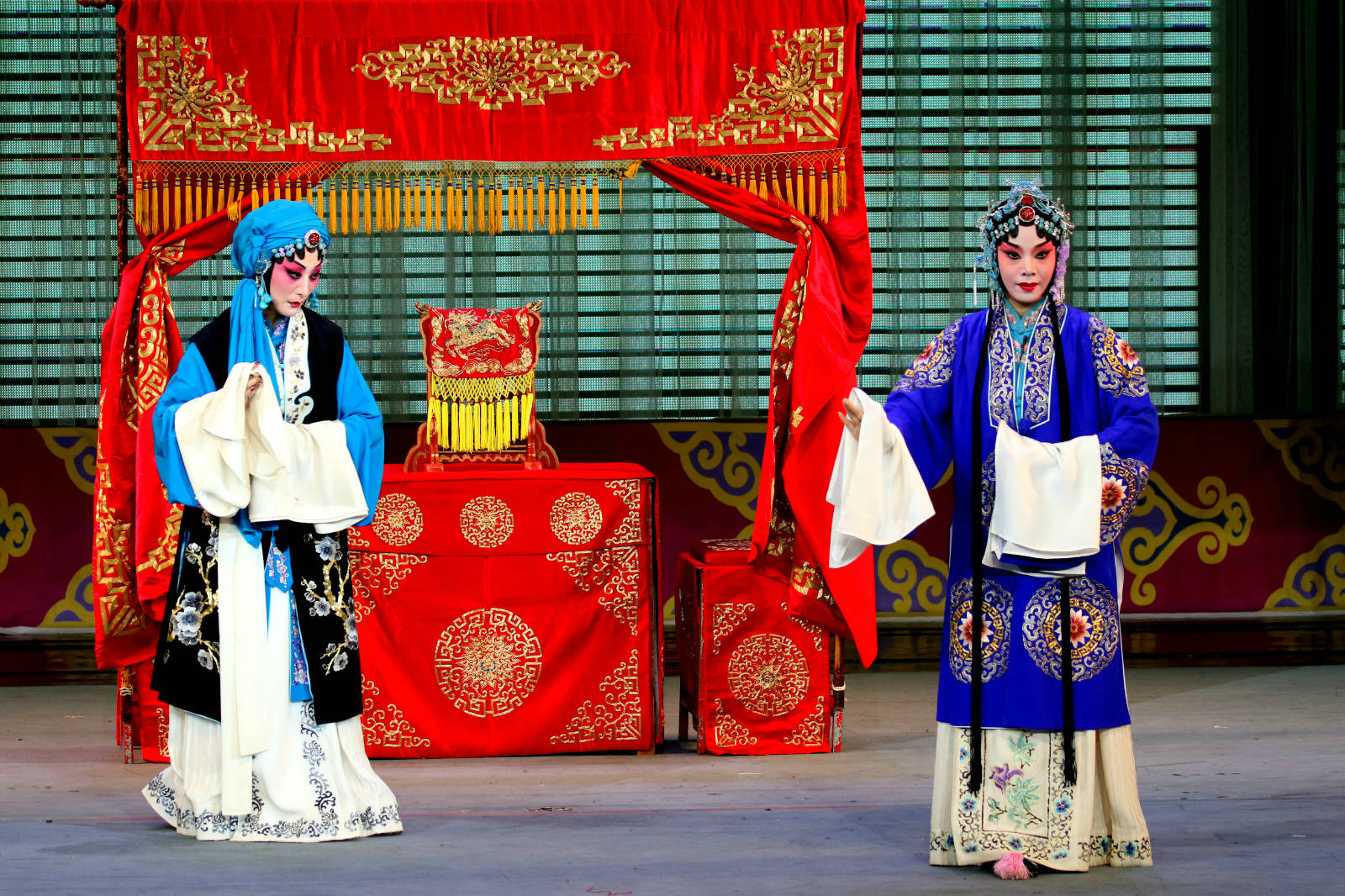 福建京剧院梅花奖获得者孙劲梅主演程浱名剧 《锁麟囊》