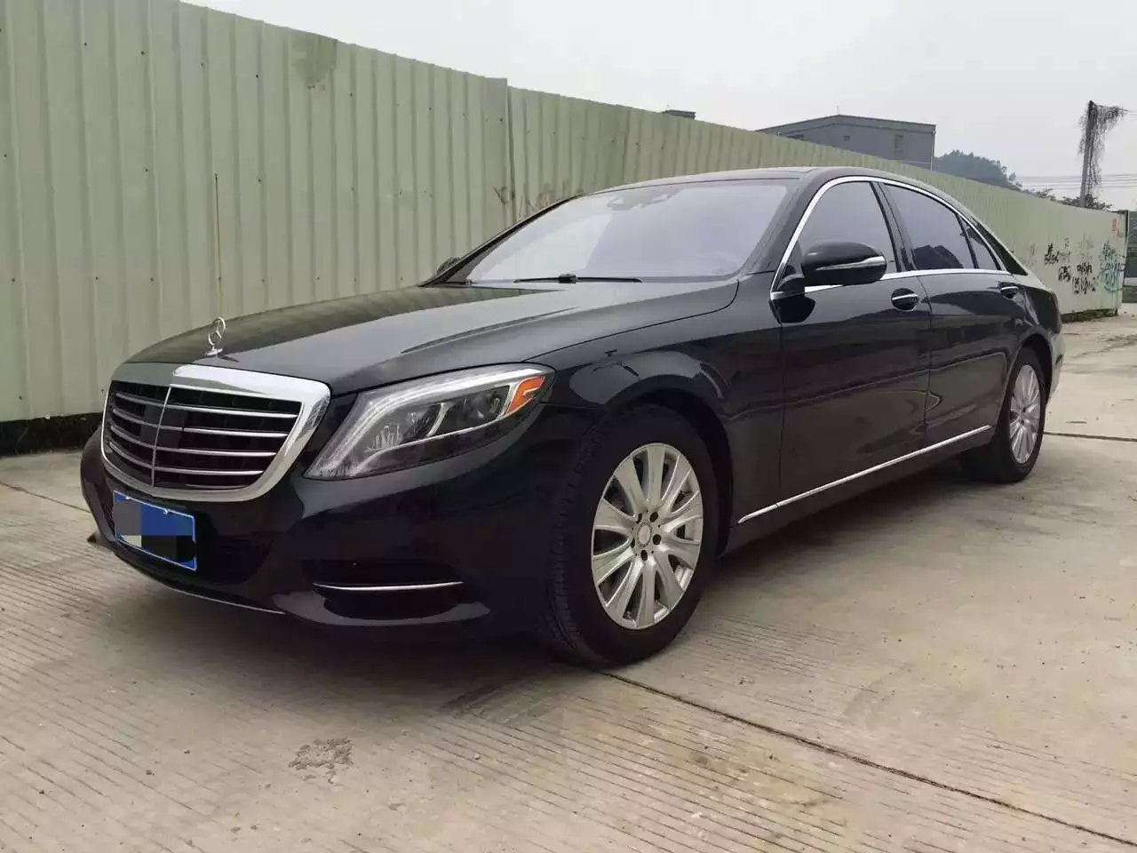 15年奔驰s550l 黑色 黑皮