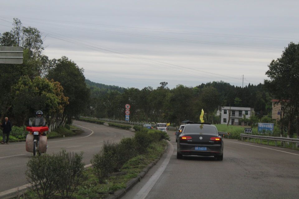 213326s4b0i251drzbivp1.jpg