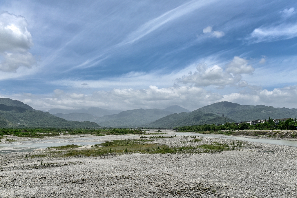 DSC_9049_.jpg