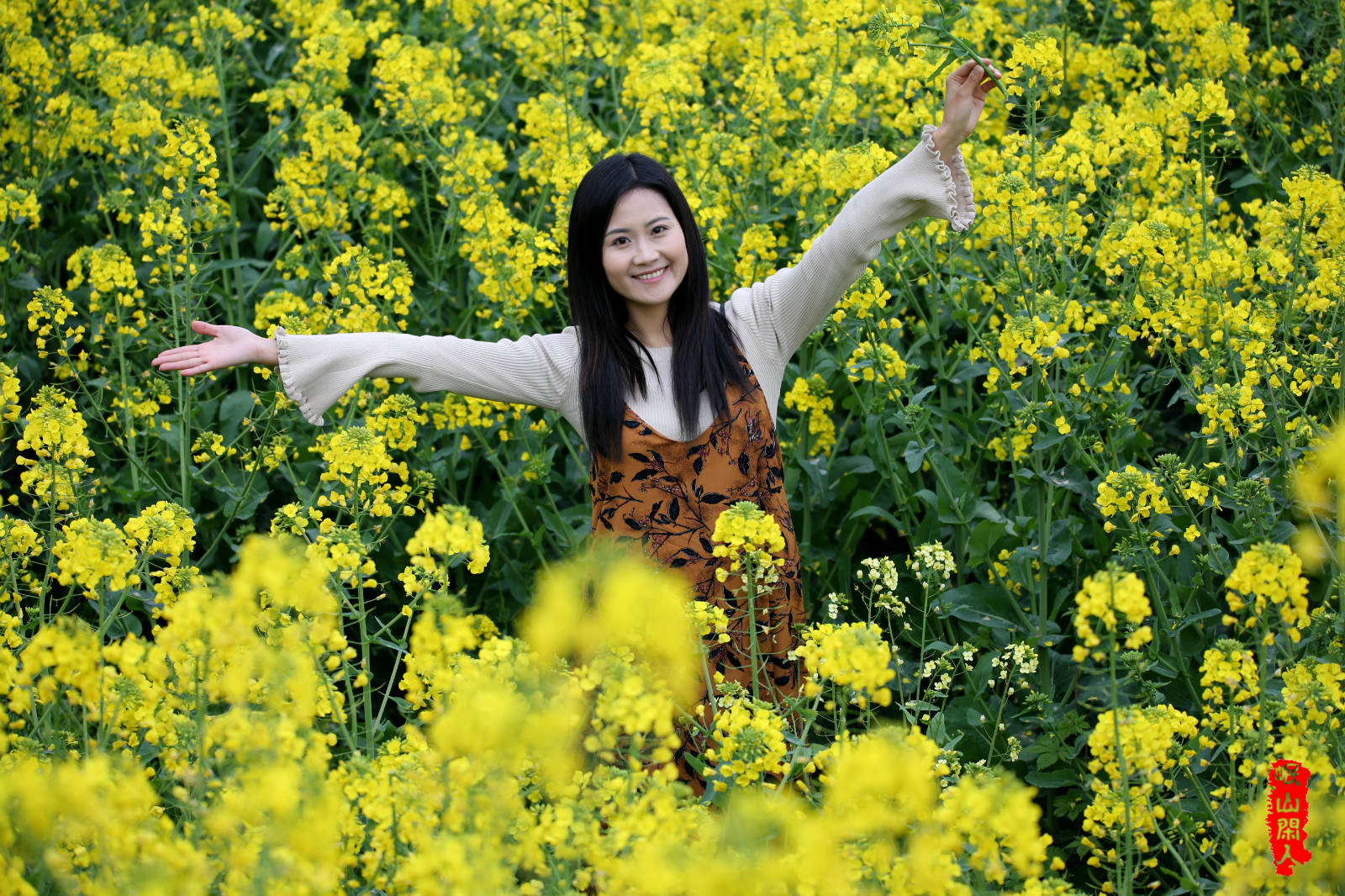 春天的油菜花——人像练习之三