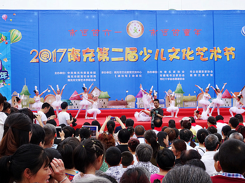 DSC06158_.jpg