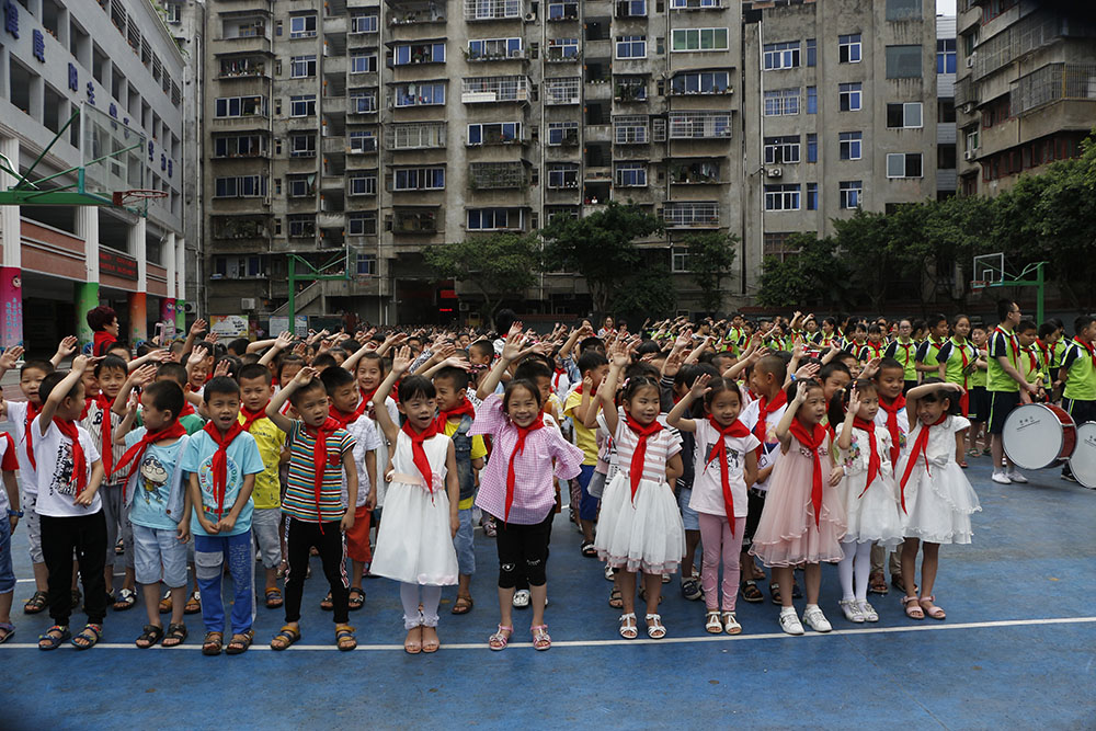 南部县第二小学图片