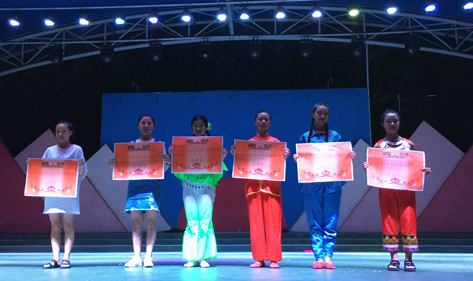 幼师舞蹈大赛IMG_5833_副本.jpg