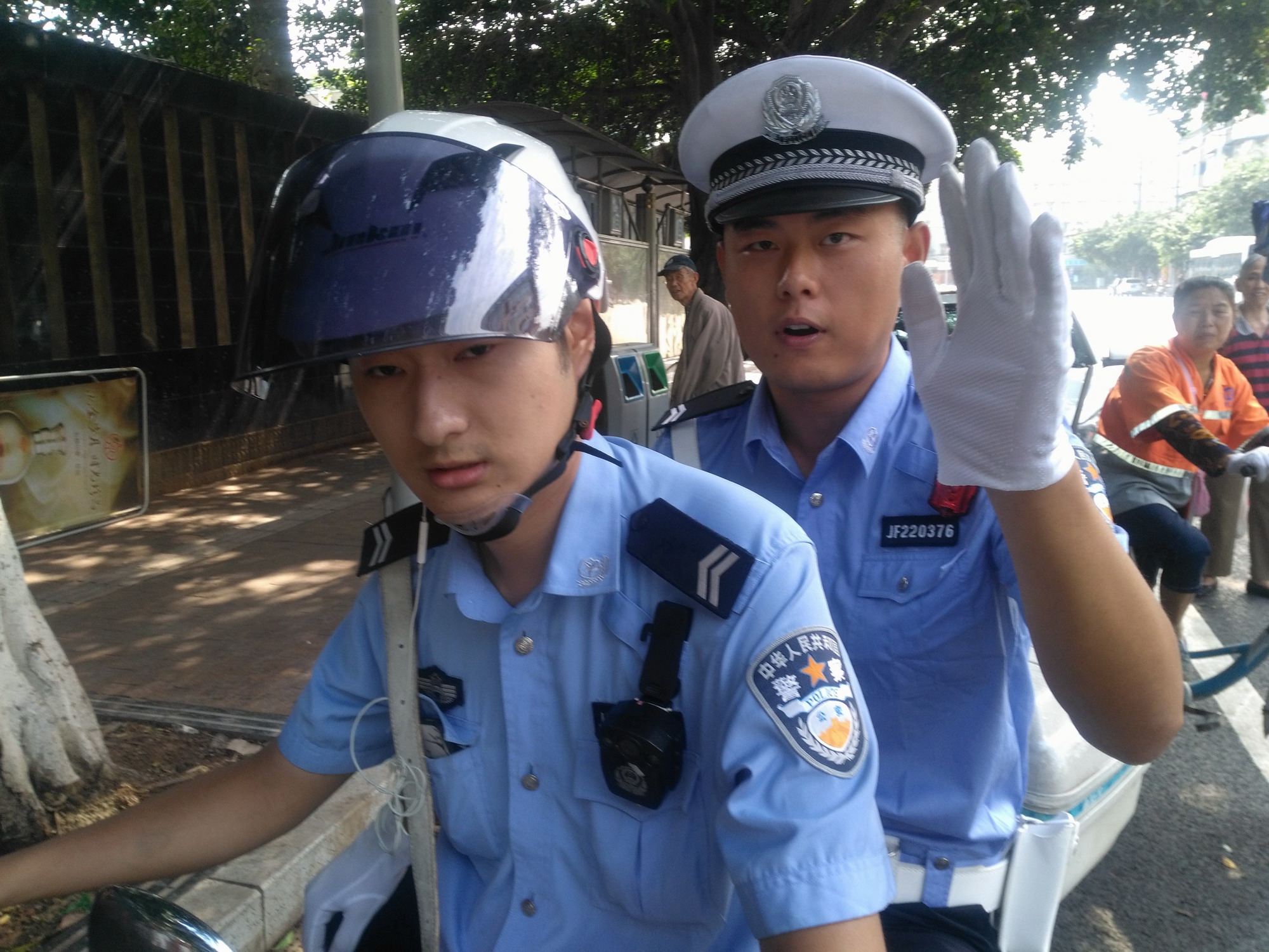 交警制服协警图片