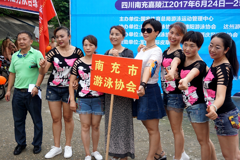 DSC09885_.jpg