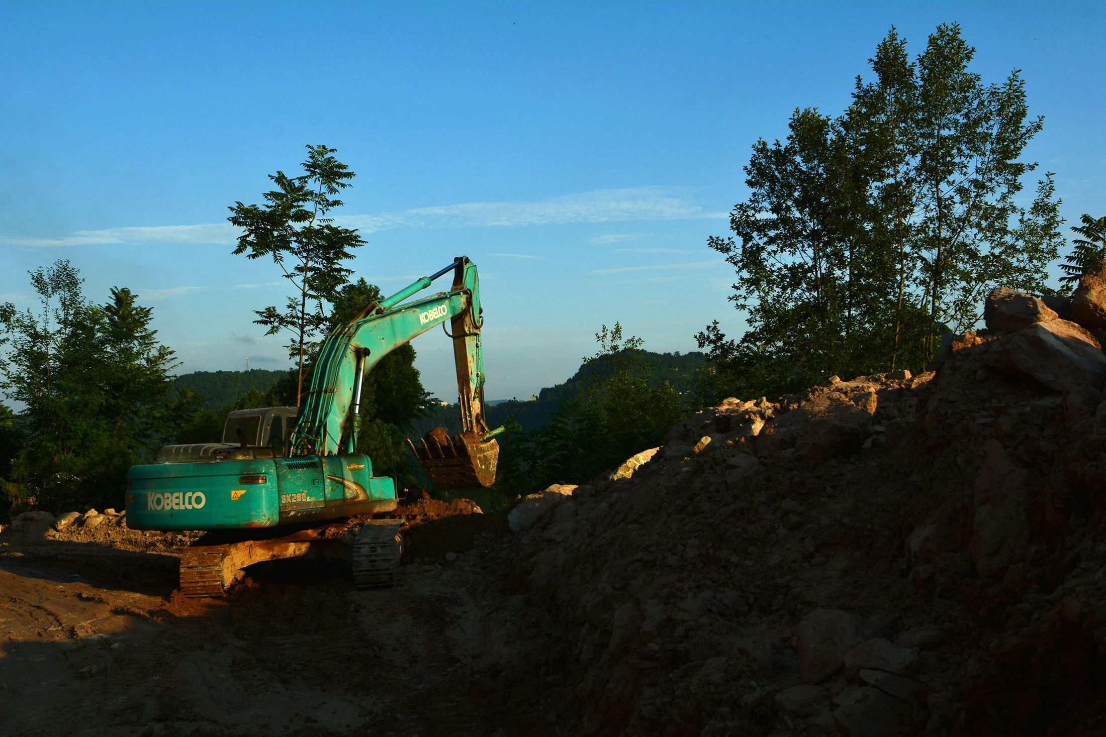 DSC_普悦公路修建