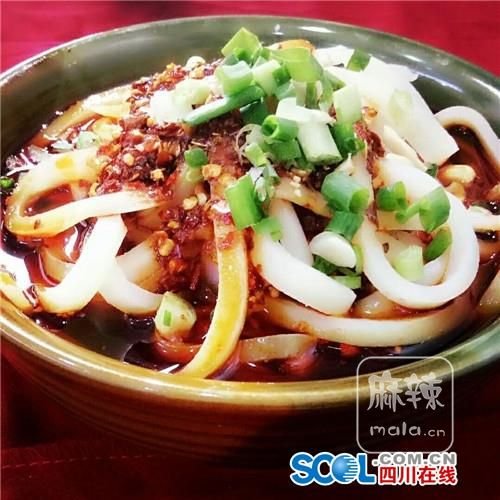 周礼伤心凉粉获资阳首届乡村旅游美食大赛冠军