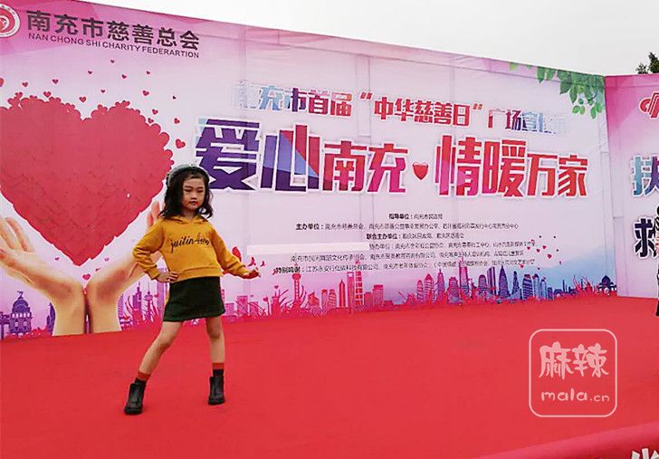 微信图片_20170905120137_副本.jpg