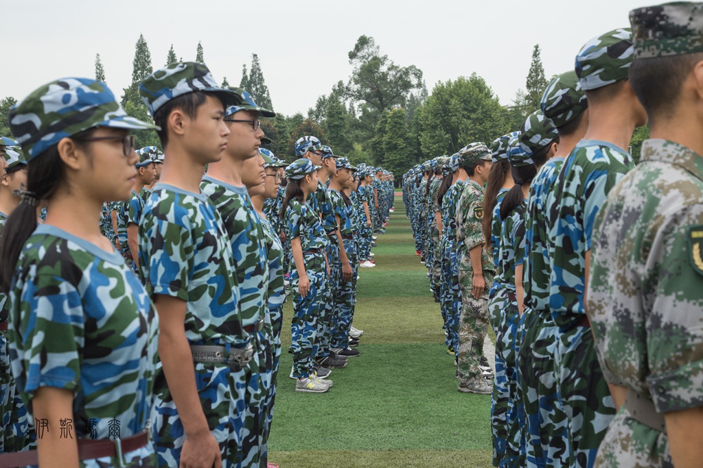 都江堰青城山中学图片