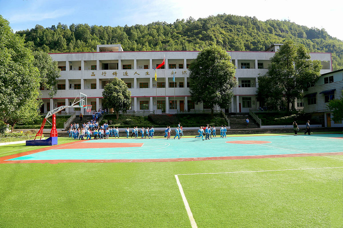 通江小学图片