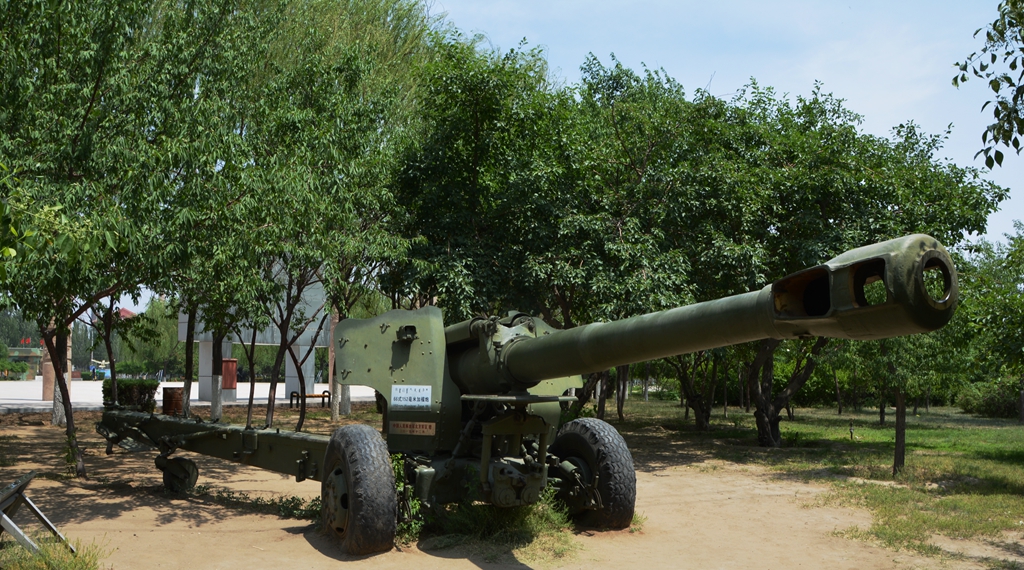 内蒙古包头北方重工兵器城公园风光