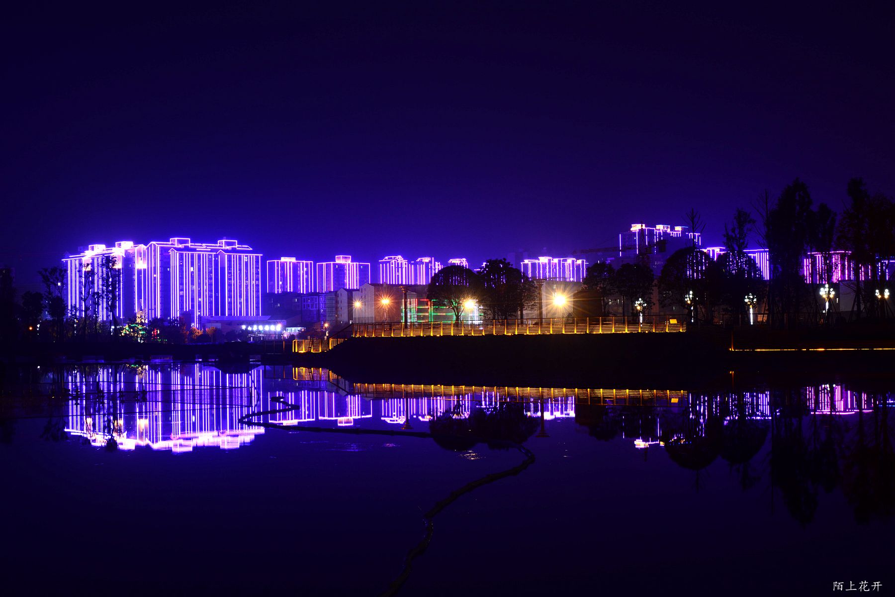 营山夜景美不胜美(学拍夜景)