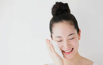 用什么敷脸可以瘦脸 瘦脸小秘诀