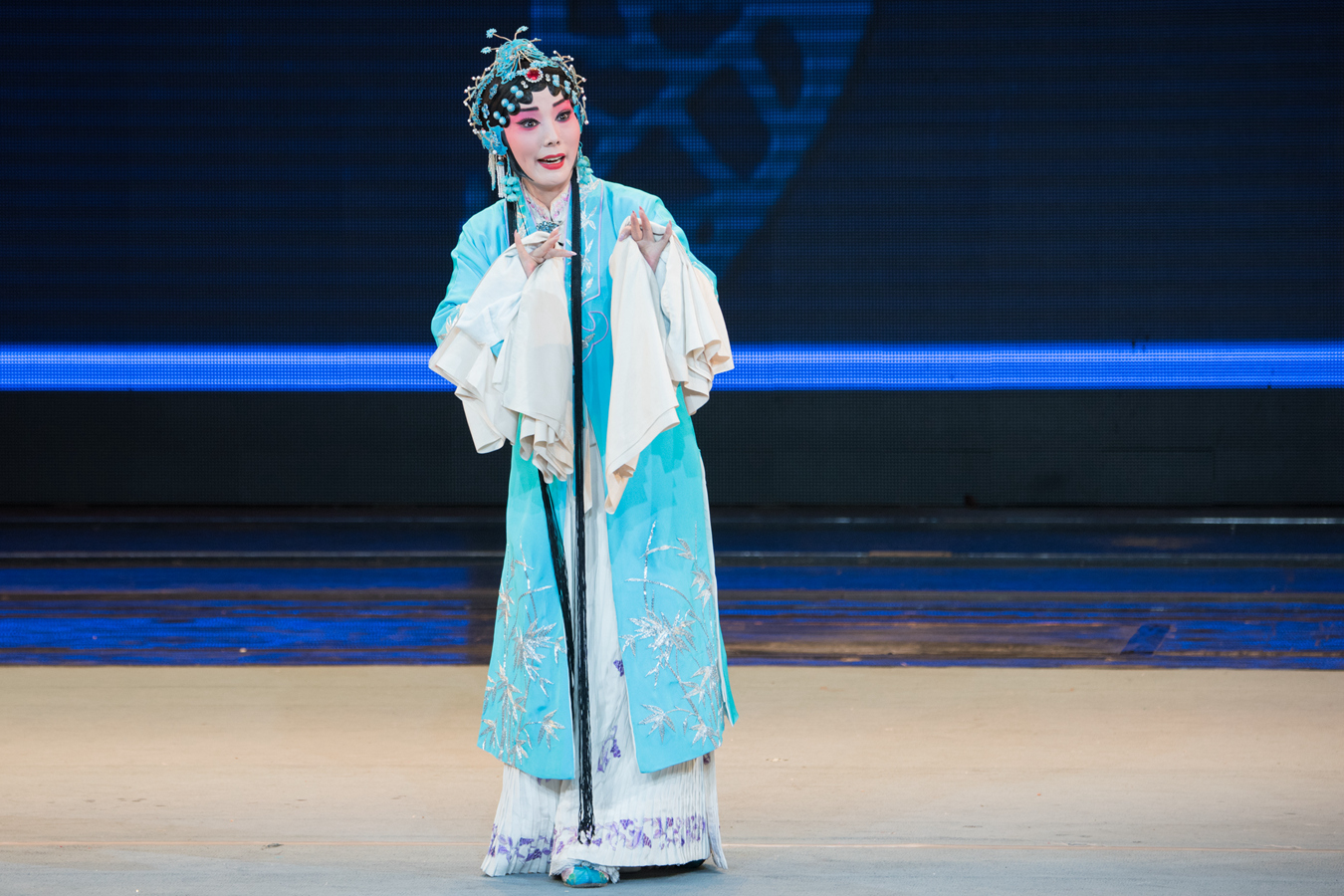 【剧照】秦腔《焚香记》之四"休妻"陕西大戏剧秦腔剧团 齐爱云 张涛