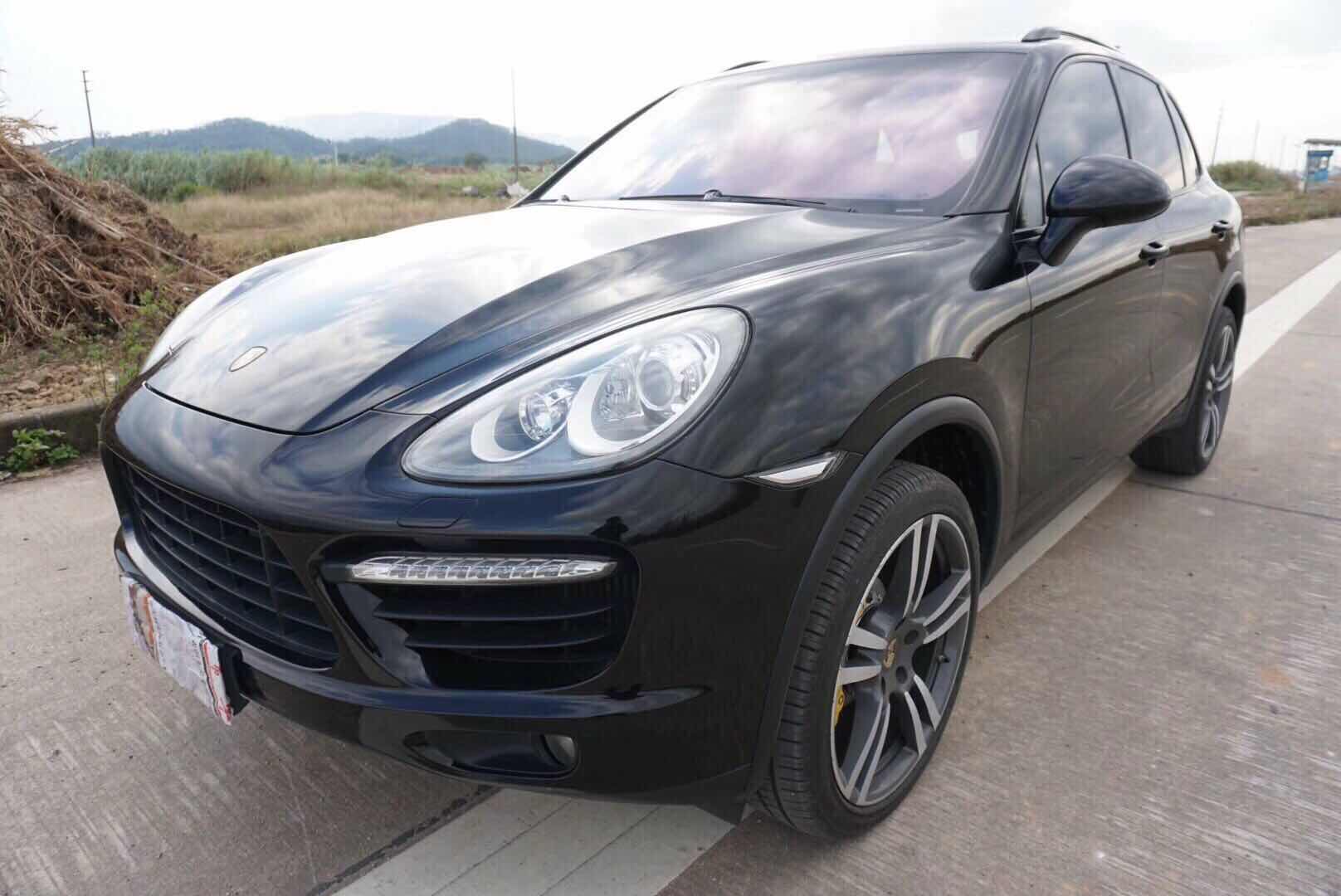 13年保时捷卡宴 4.8turbo