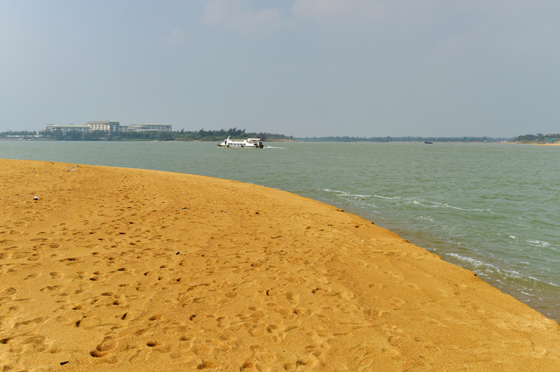 DSC_1103_.jpg