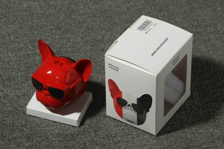 闲置转让全新 jarre aerobull斗牛犬狗头无线蓝牙音箱,6个颜色任选!