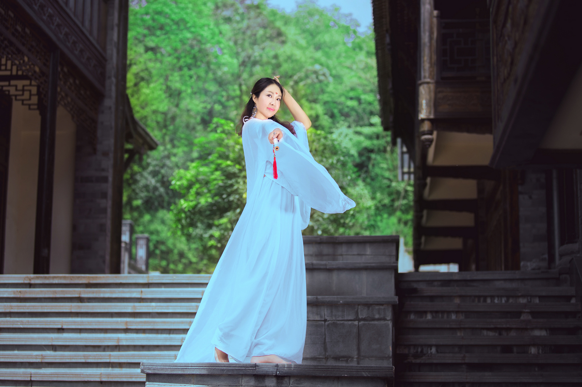 LUO_05911.jpg