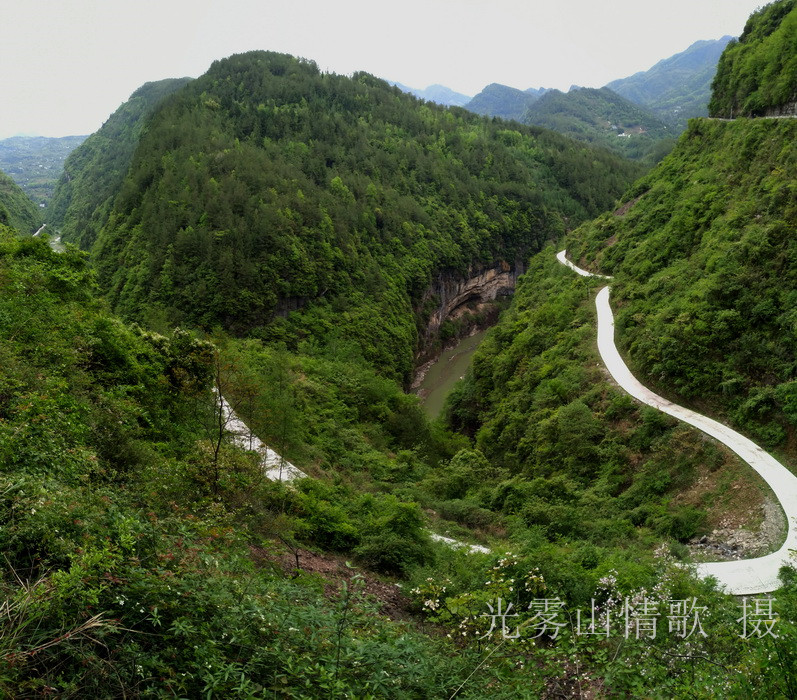 二进春光明媚的西清三河村 光雾山情歌摄_24.jpg