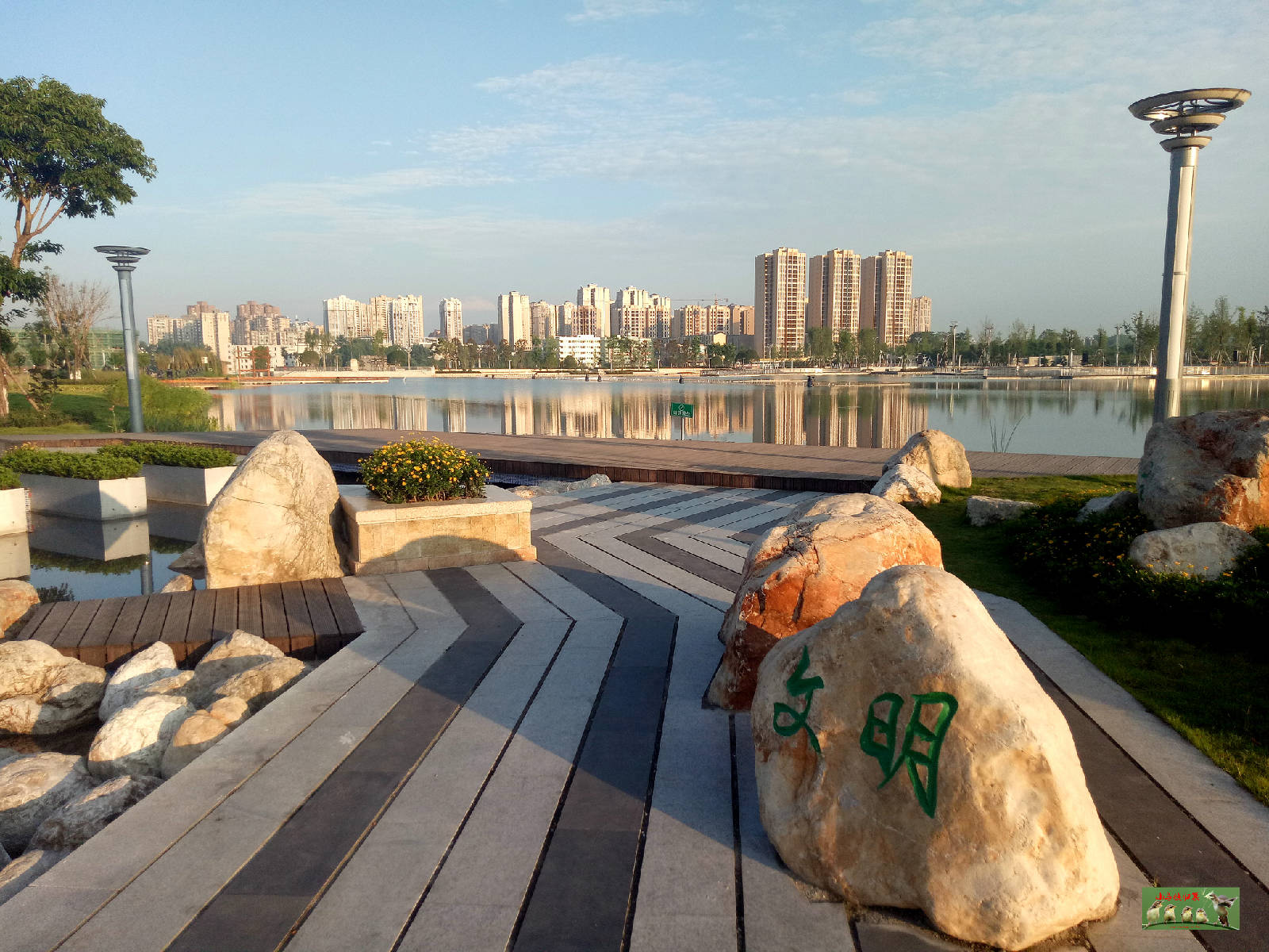 微信图片_20180627072900.jpg