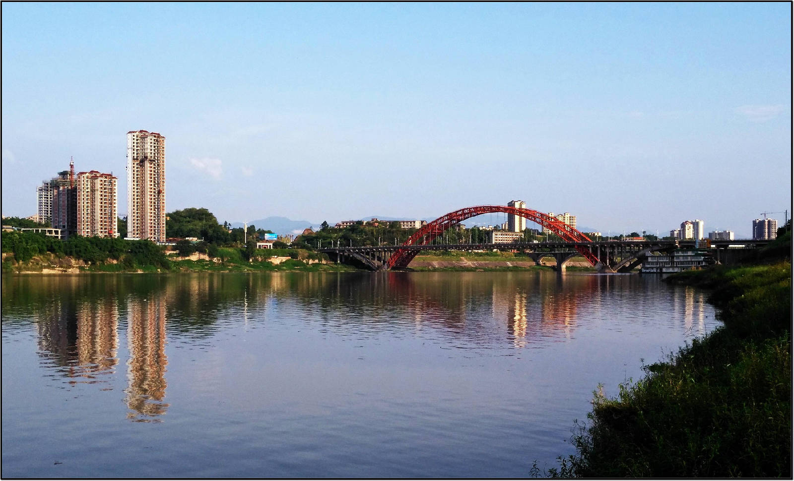 手机随拍:广安城北的渠江大桥