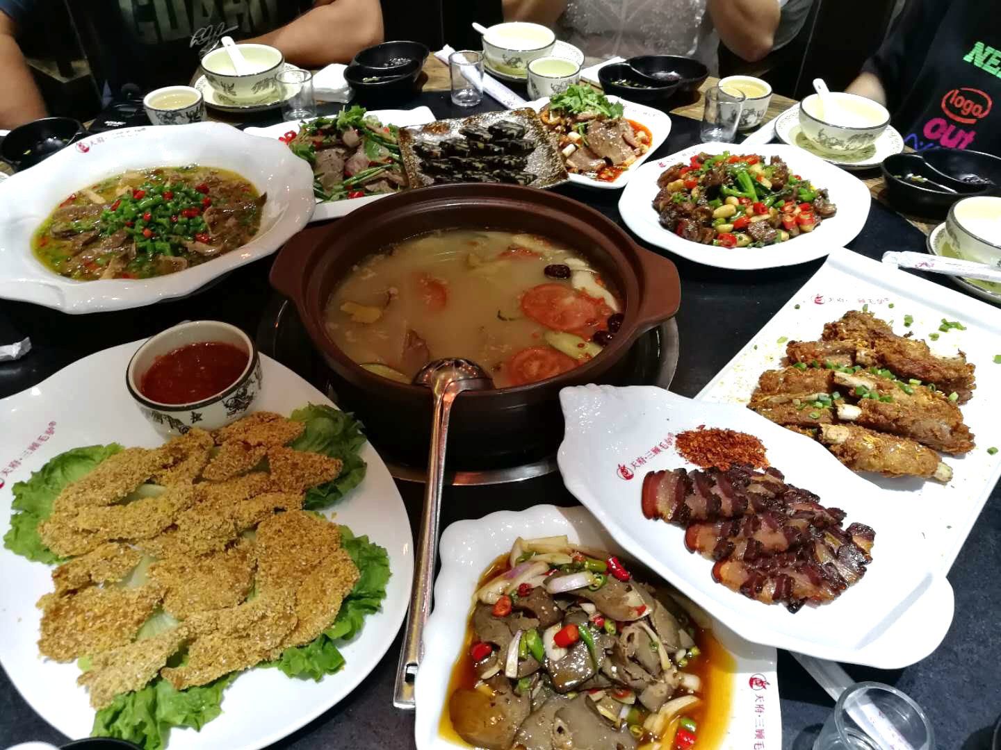 微信图片_20180903133236_副本.jpg