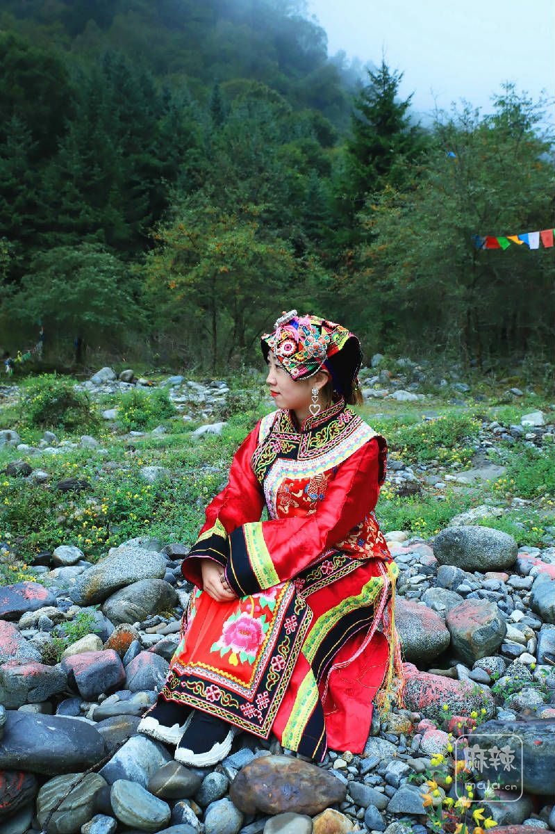 "女王的山河"--梦屯河藏族姑娘布姆