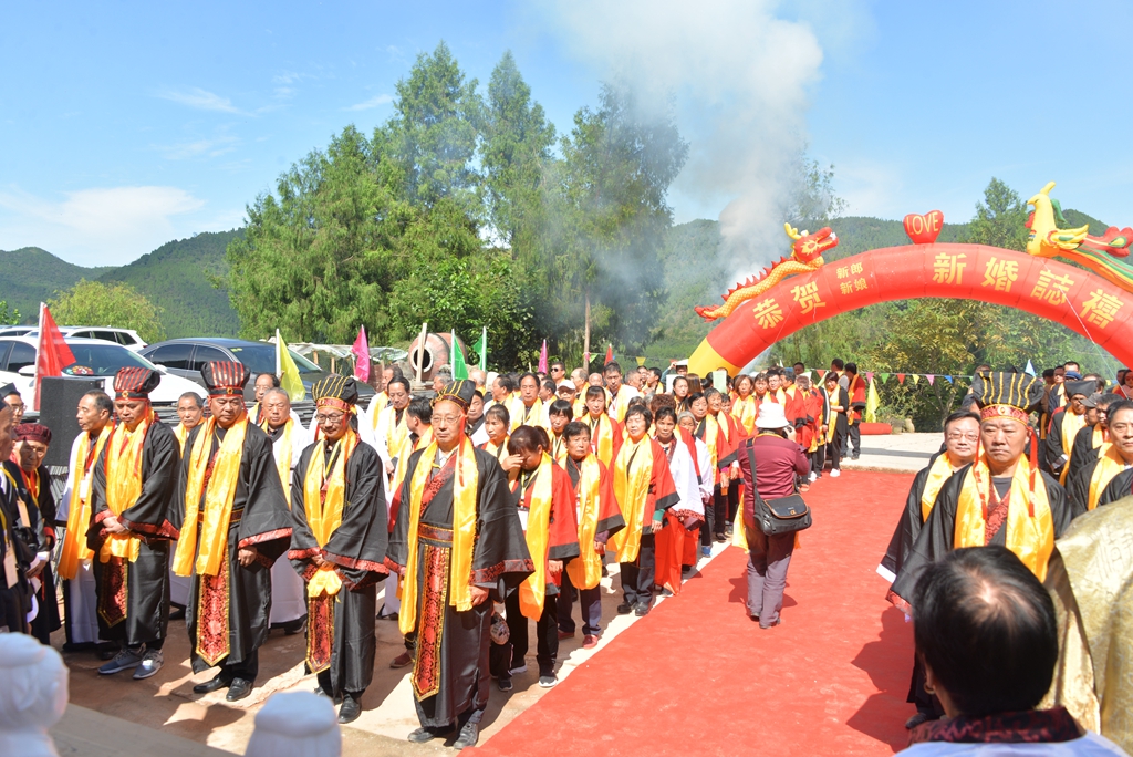 南部县柳树乡凤真宫村兼济书院祭祀孔子诞辰2569年大典