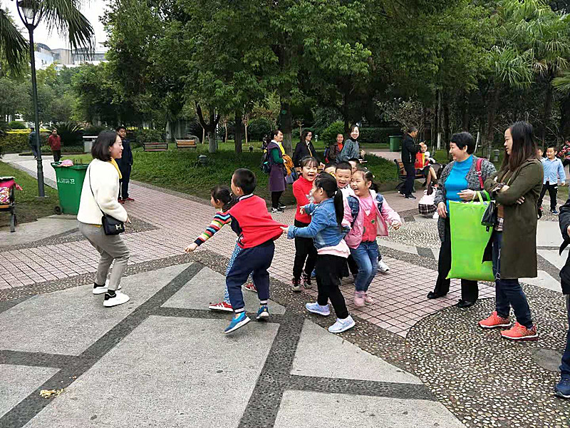 微信图片_20181028150401_副本.jpg