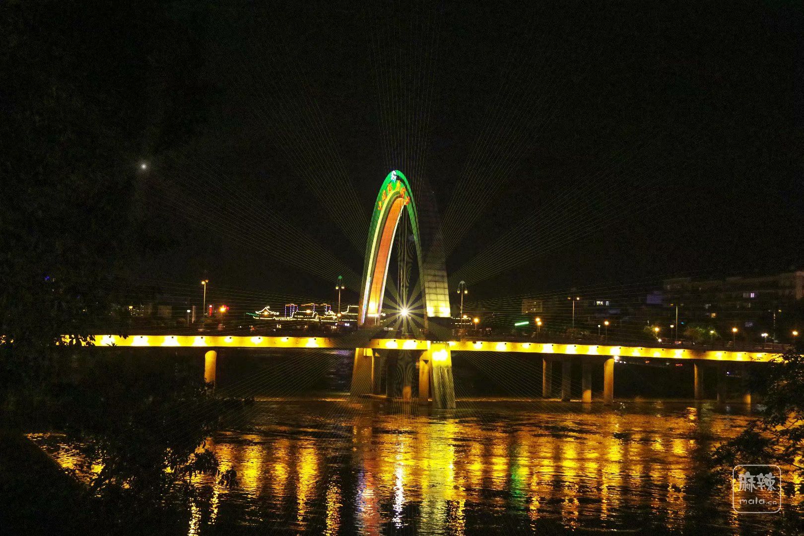 雅安市彩虹桥图片