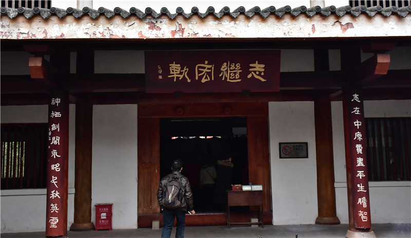 XYL_4849.jpg