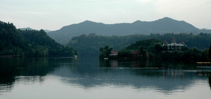 080250x4o3v12fj3241dgv.jpg