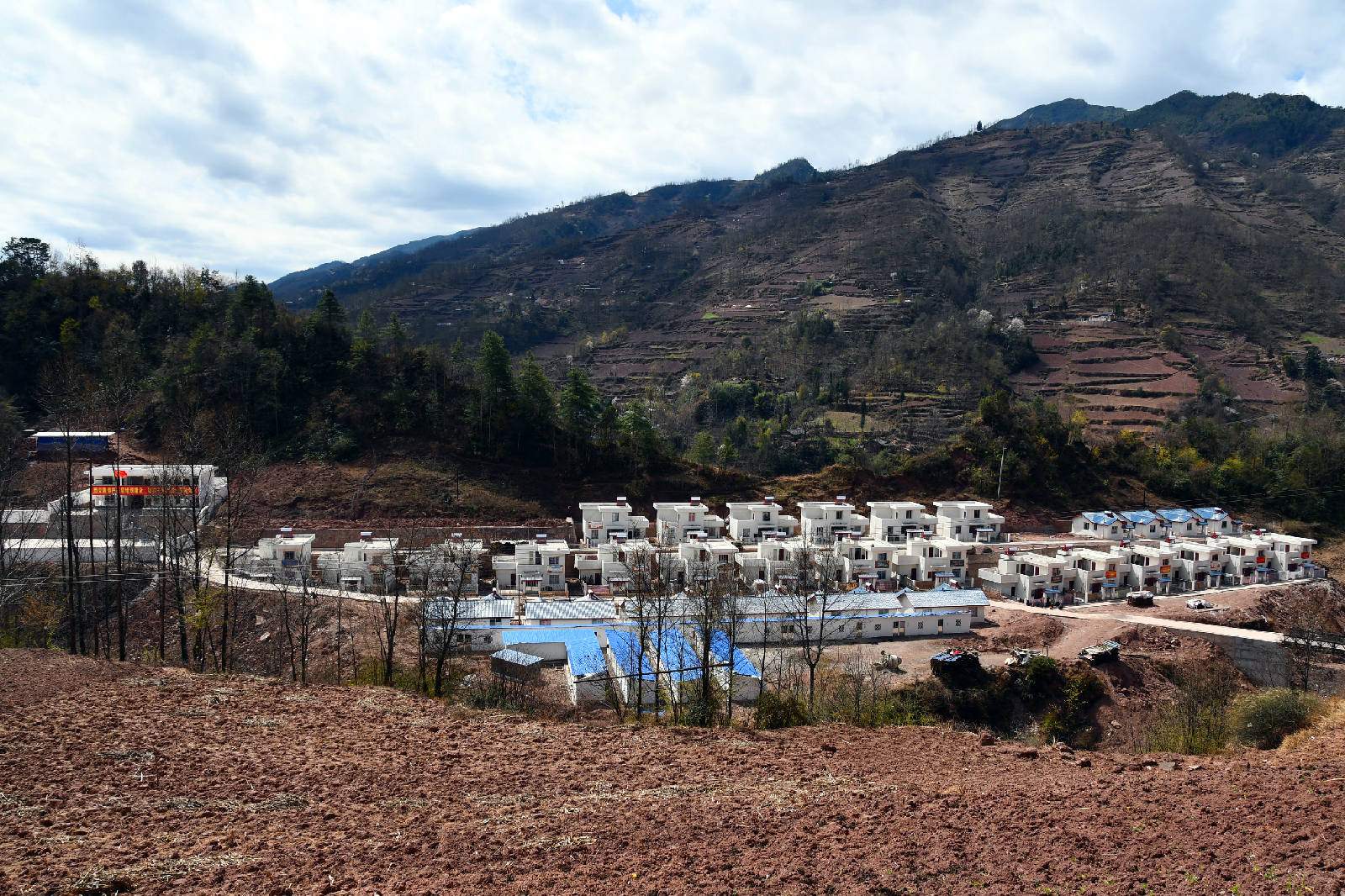 四川美姑禁地图片