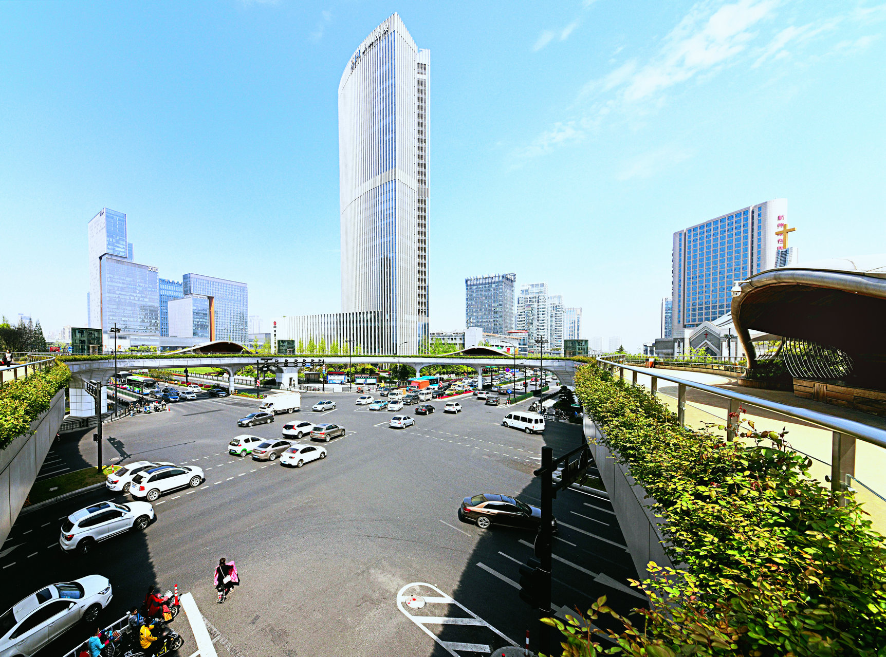 052912ycjjialkhajinh7j.jpg