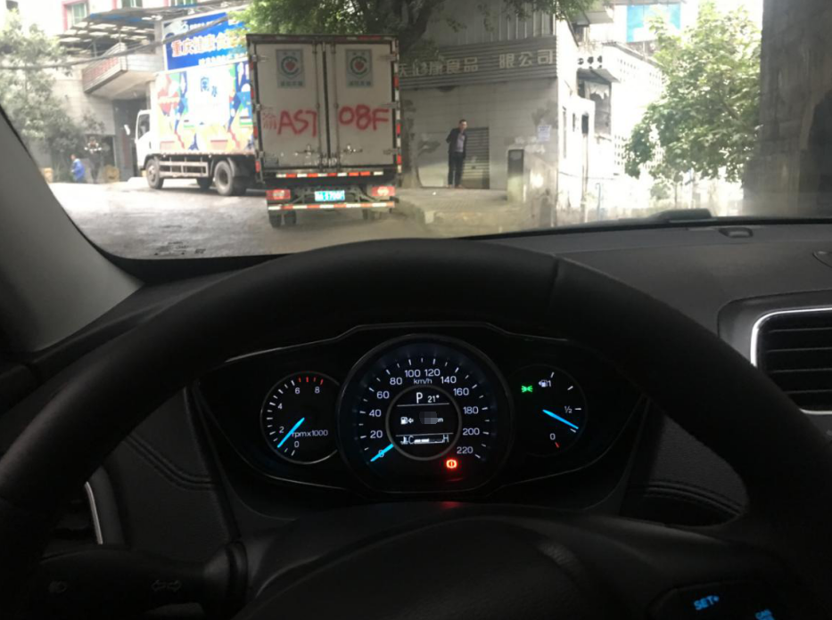 102953emococ1xrc9rc21t.jpg