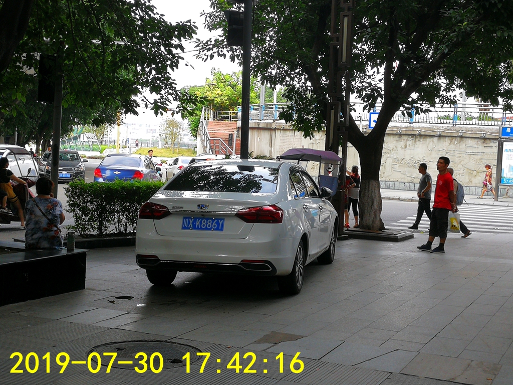 141814ud9zppi4xw4mkppj.jpg