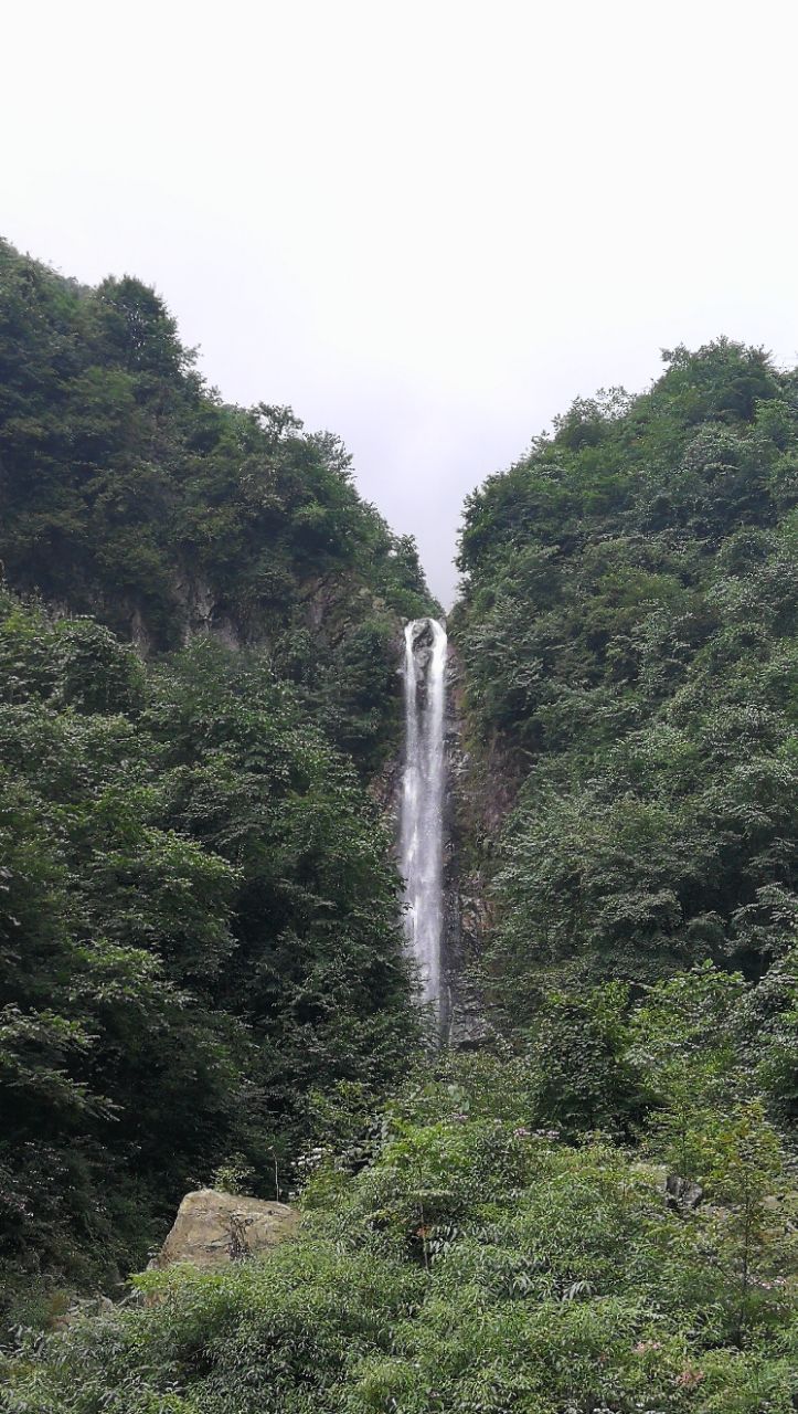 游小鱼洞蟠龙谷